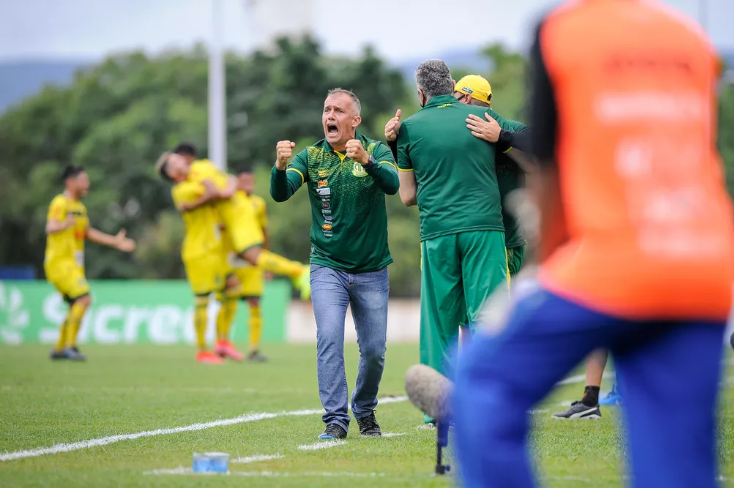 Série C: Em boa fase, Eduardo Baptista revela sondagens de times da elite, mas garante foco no Mirassol