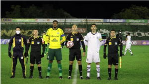 Ypiranga-RS 0 x 0 Figueirense-SC - Noite fria e empate sem gols na Série C