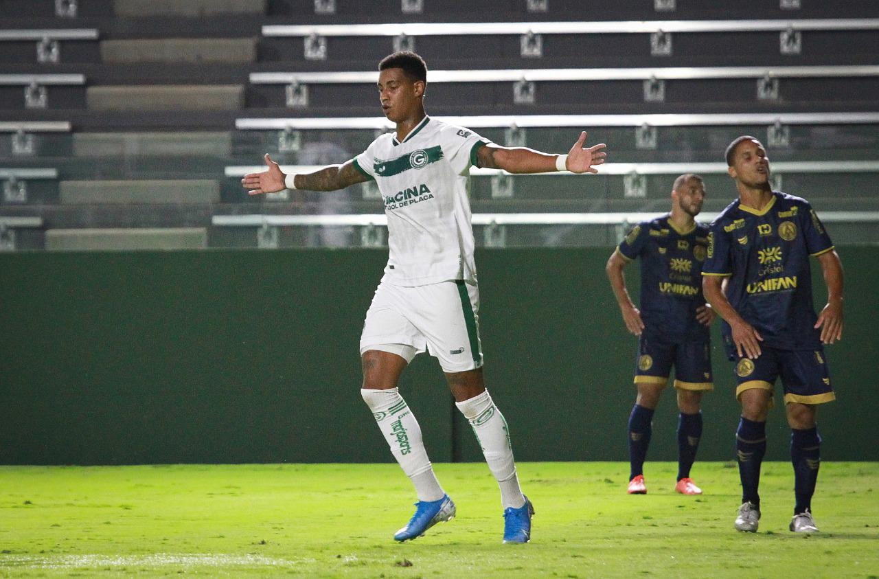 Série B: Alef Manga confia em vitória do Goiás diante do Vila Nova: ‘Vamos entrar focados’