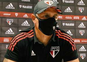 Auxiliar de Crespo não desanima após pior início do São Paulo no Brasileirão