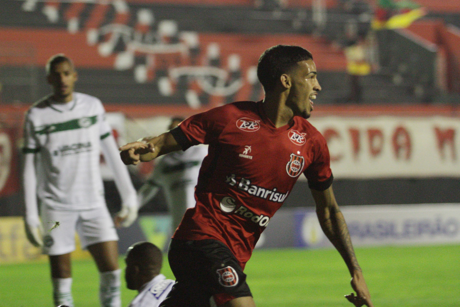 Brasil-RS 2 x 1 Goiás – Esmeraldino perde chance de assumir vice-liderança da Série B