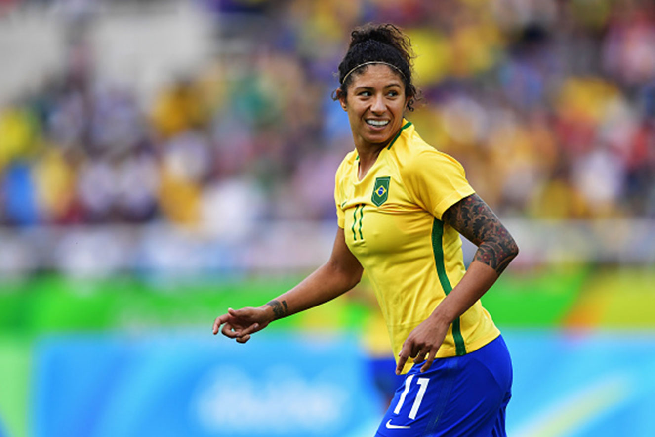 Cristiane pede respeito às convocadas da seleção brasileira para a Olimpíada