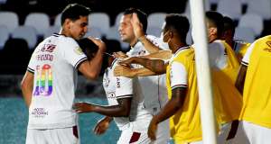 Após primeiro gol pelo Fluminense, Cazares não comemora: “Tem que respeitar”