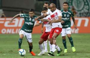 Internacional x Palmeiras - Quem vai engatar a boa sequência?