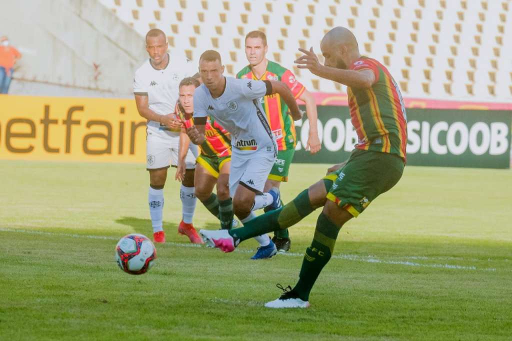 Sampaio Corrêa 2 x 0 Botafogo – Bolívia impõe 2.ª derrota seguida ao Fogão