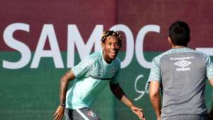 Em boa fase no Fluminense, Hernández elogia e admite que Fred é titular absoluto