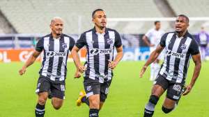 Ceará 2 x 1 Atlético-MG - Ex-Ceará entrega duas vezes e Galo perde do Vozão!