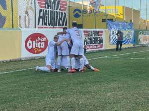 Sousa-PB 7 x 0 Caucaia-CE - Dino massacra e é líder na Série D!