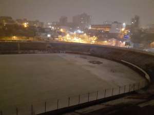 Série D: Estádio do Caxias-RS também amanhece coberto de neve