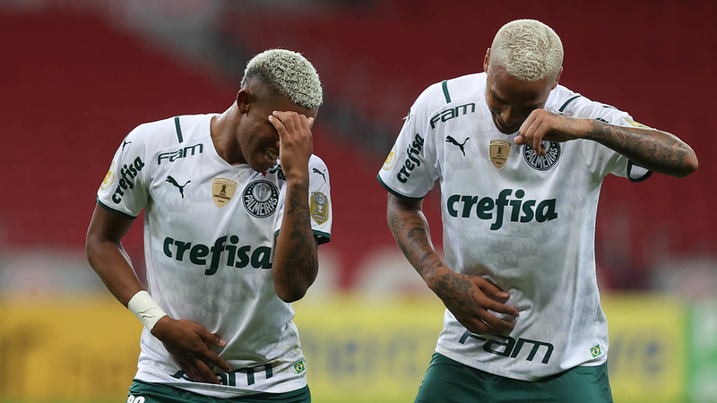 Sincero, Danilo admite que ‘pegou mal’ em gol da vitória do Palmeiras no Sul