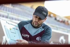 Série D: Ferroviária pode ampliar recorde e Elano não poupa elogios à dedicação do elenco