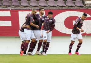 Ferroviária-SP x Boa Esporte-MG - Locomotiva quer seguir em alta velocidade no returno