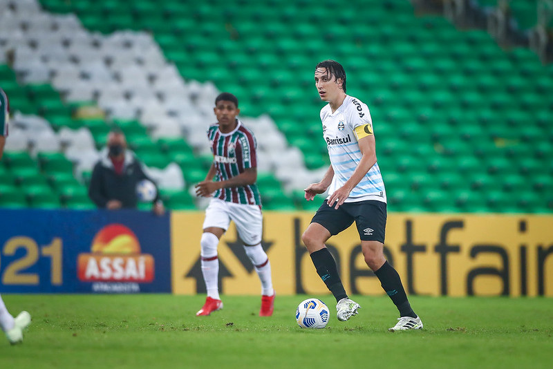 Geromel comemora 1ª vitória do Grêmio e exalta setor defensivo: ‘Três jogos sem sofrer gols’