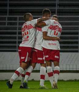 Fortaleza x CRB - No imenso Castelão, pode festa surpresa?