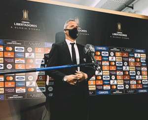 Libertadores: Hernán Crespo considera 'crítica' a situação de contusões no São Paulo