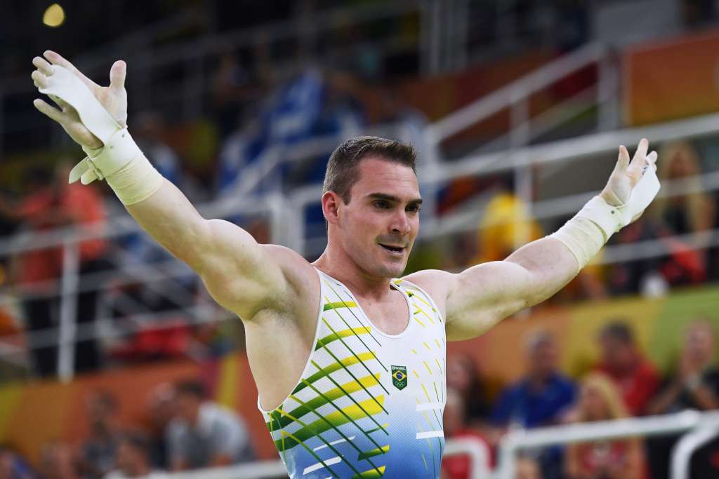 Olimpíadas: Zanetti, Caio e Diogo estão na final individual na ginástica; equipe está fora