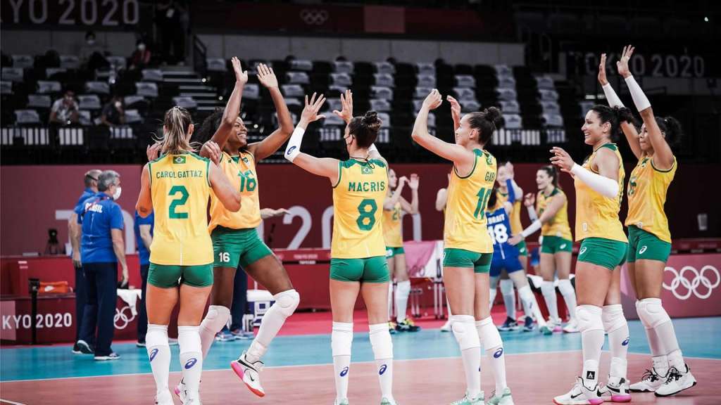 Olimpíadas: No sufoco, vôlei feminino do Brasil supera República Dominicana por 3 sets a 2 em Tóquio