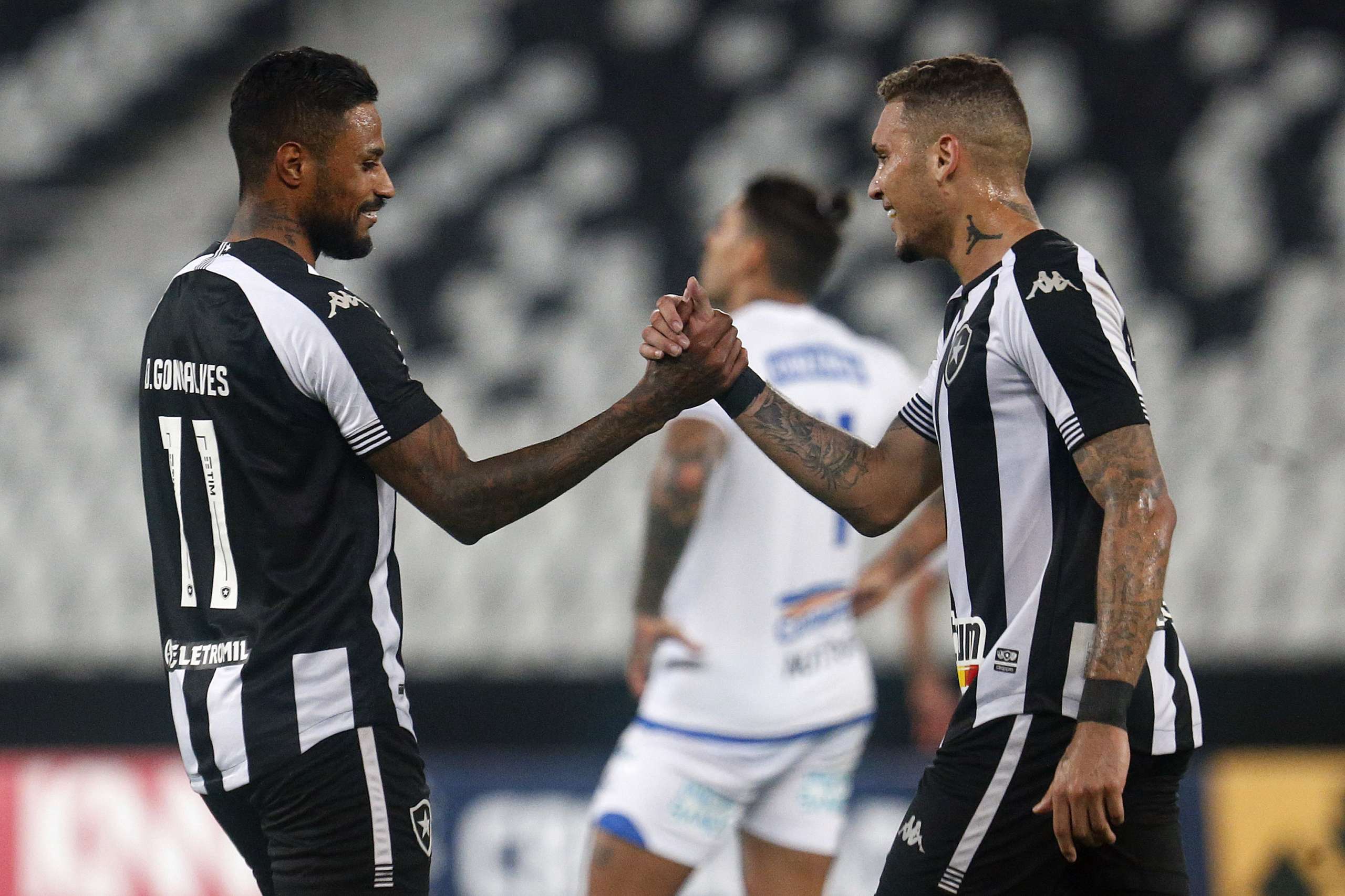 Diego Gonçalves valoriza segunda vitória consecutiva do Botafogo na Série B