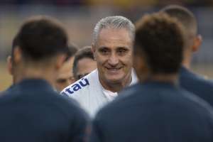 Com gramado 'bom', Tite prevê grande espetáculo na final da Copa América