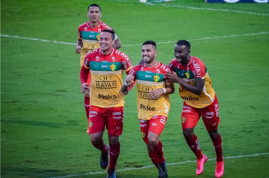 Brusque x CSA: Times tentam reencontrar caminho das vitórias na Série B