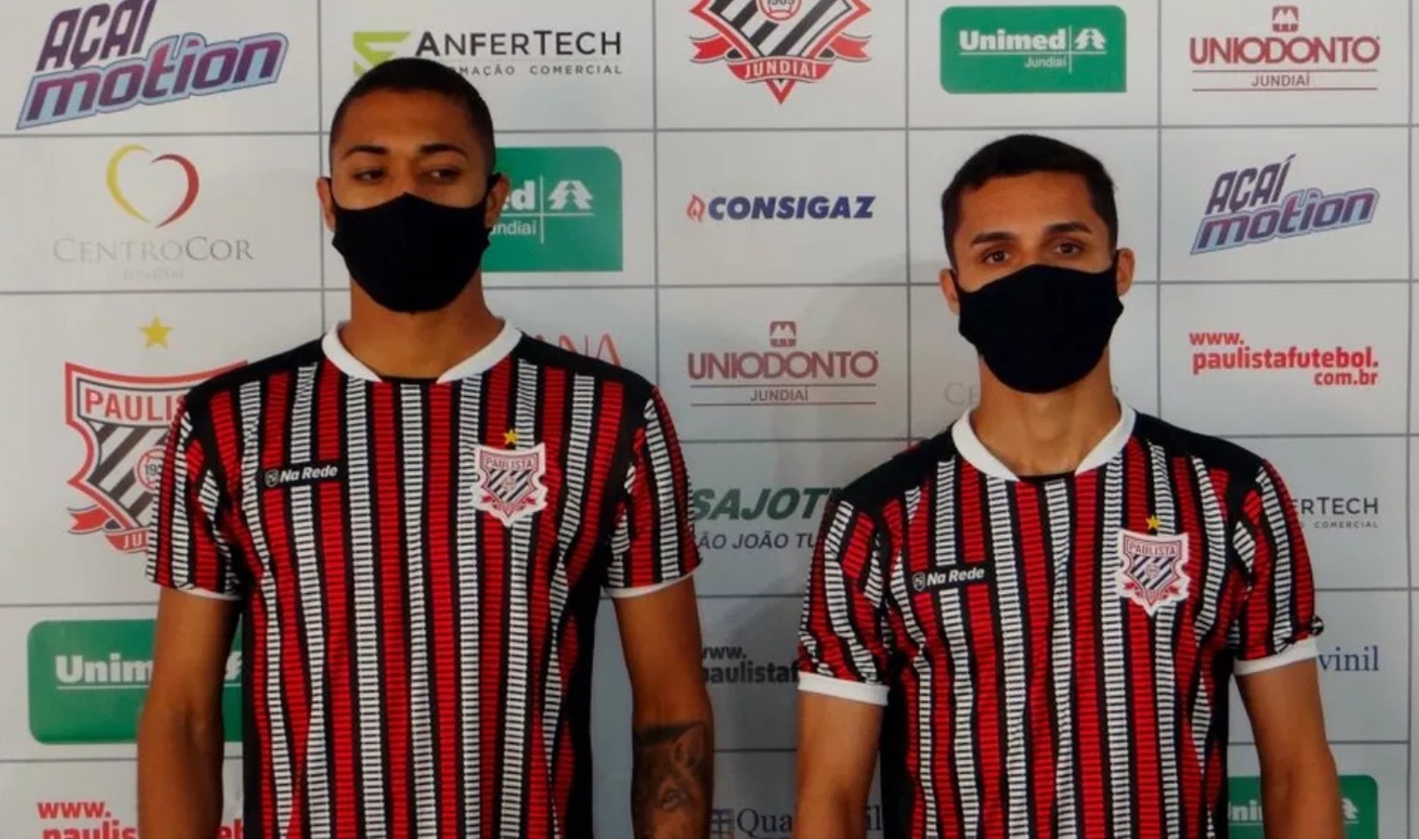 Time da Segundona anuncia ex-lateral do Athletico e ex-atacante do Vitória