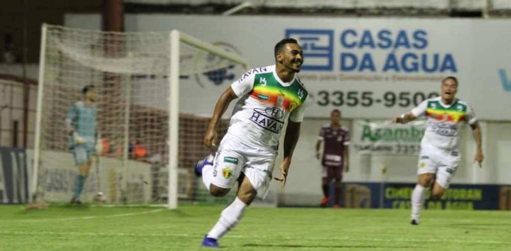 Remo x Brusque- Dupla só pensa em uma coisa: reabilitação