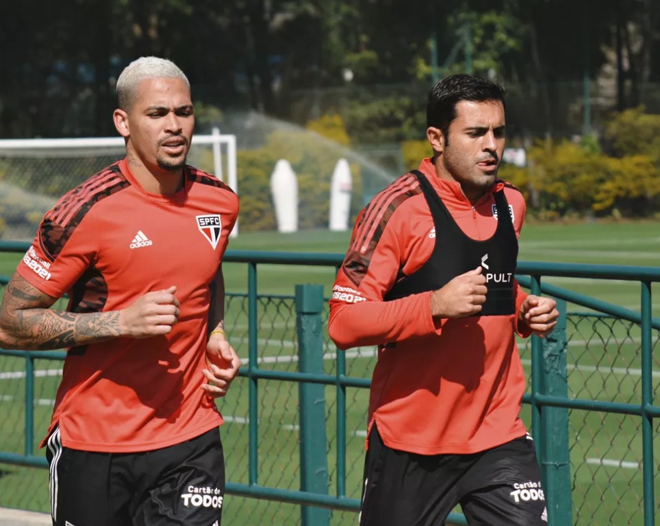 Luciano, Eder e William trabalham no campo e ficam perto de reforçar o São Paulo