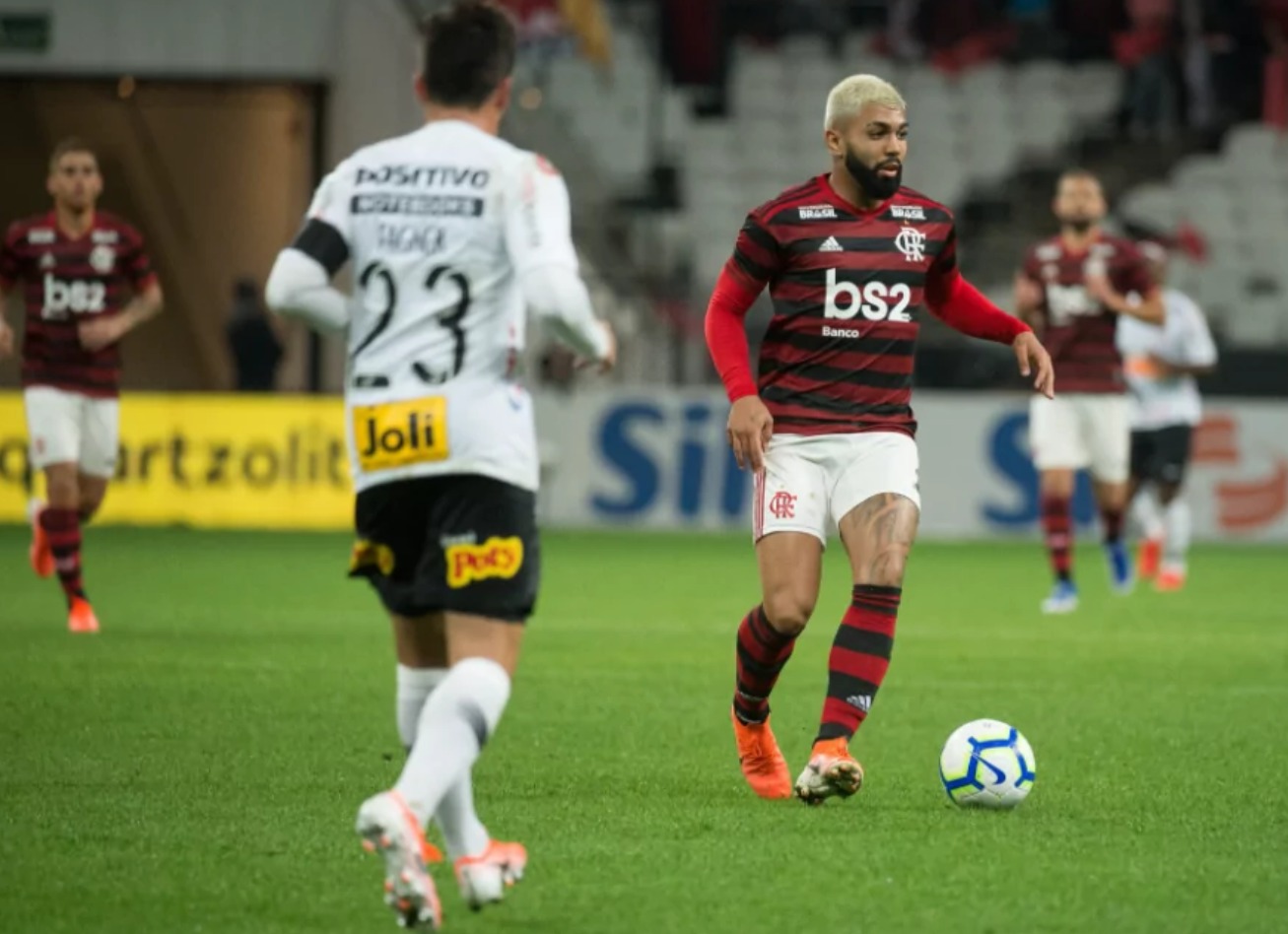 Corinthians x Flamengo no Brasileirão 2021: missão indigesta para o Timão, melhor para o apostador