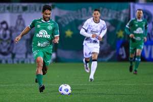 Chapecoense 0 x 1 Corinthians - Jô marca e Timão chega ao 6º jogo sem derrota