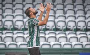 SÉRIE B: Sampaio e Coritiba fazem duelo de G4 e Guarani pode voltar à zona de acesso