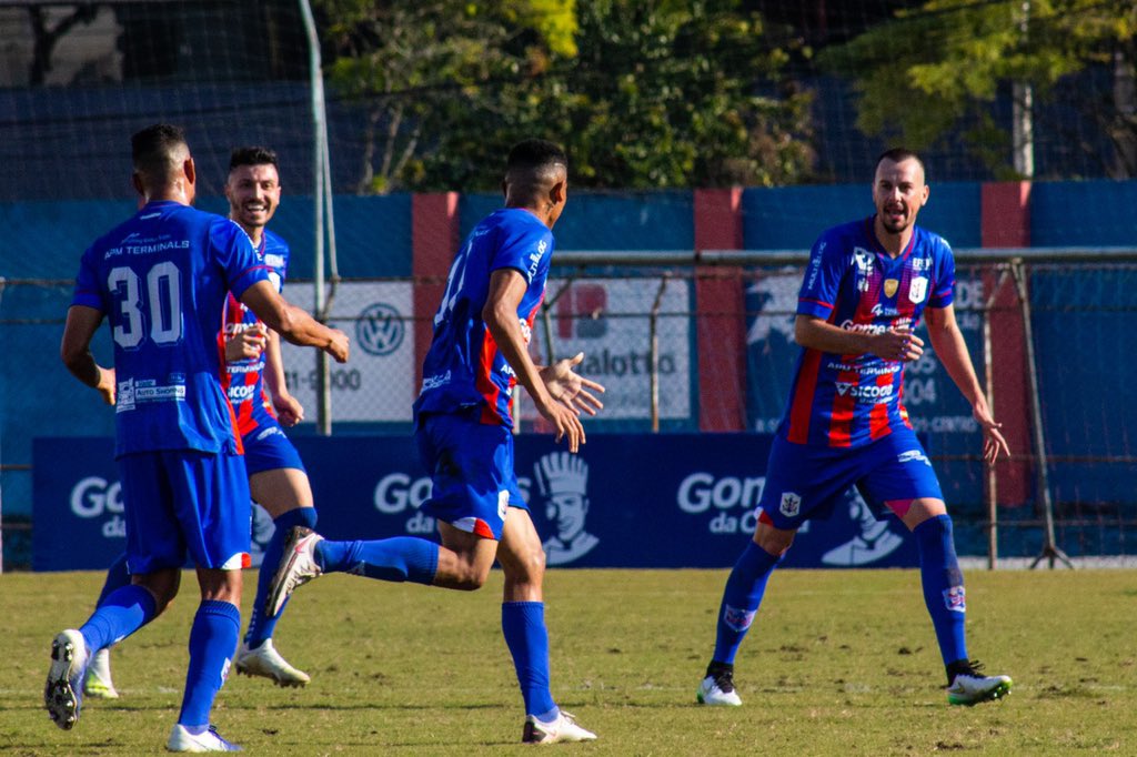 Marcílio Dias-SC 2 x 1 Esportivo-RS – Marcílio Dias vence no final e volta ao G4