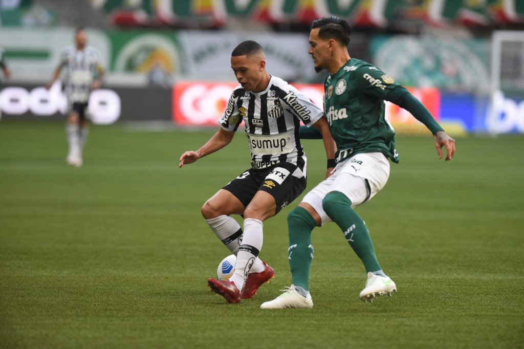 Palmeiras 3 x 2 Santos – Na reedição da final da Libertadores, Alviverde volta a vencer Peixe e segue líder