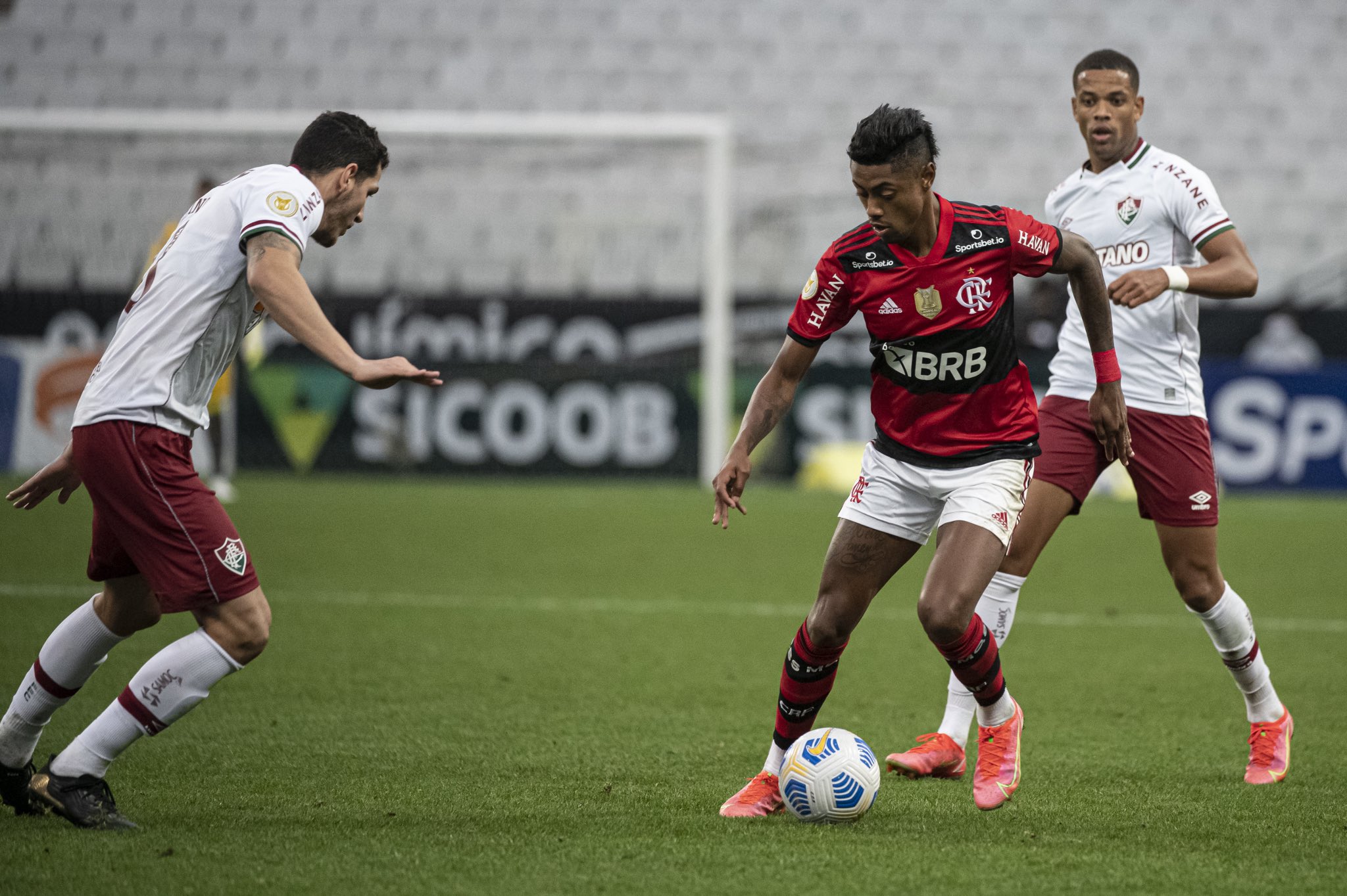 Filipe Luís evita as críticas no Flamengo: ‘Eles aproveitaram a única chance’