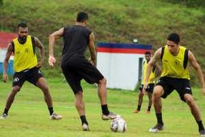 Série C: Técnico de time do Grupo A está confiante em crescimento: ‘Vamos sair do Z2’