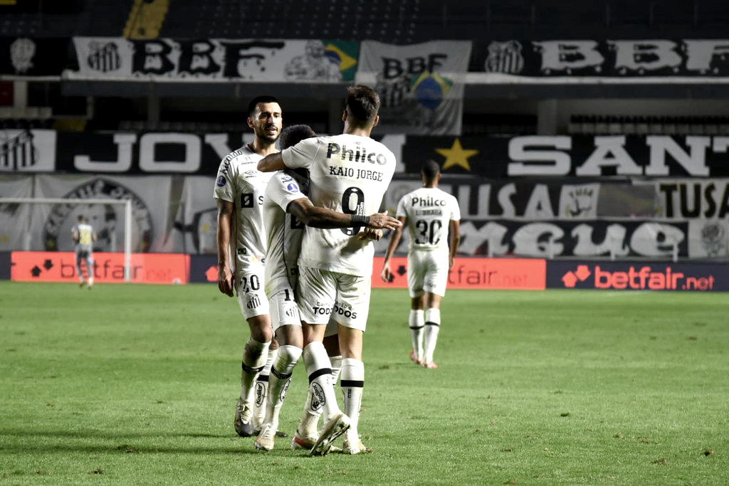 Sul-Americana: A um empate da vaga, Santos tenta superar fragilidade como visitante na Argentina