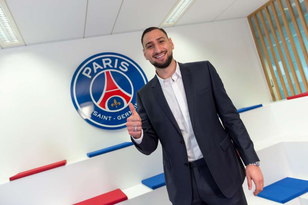 Francês: Melhor jogador da Eurocopa é oficializado pelo PSG