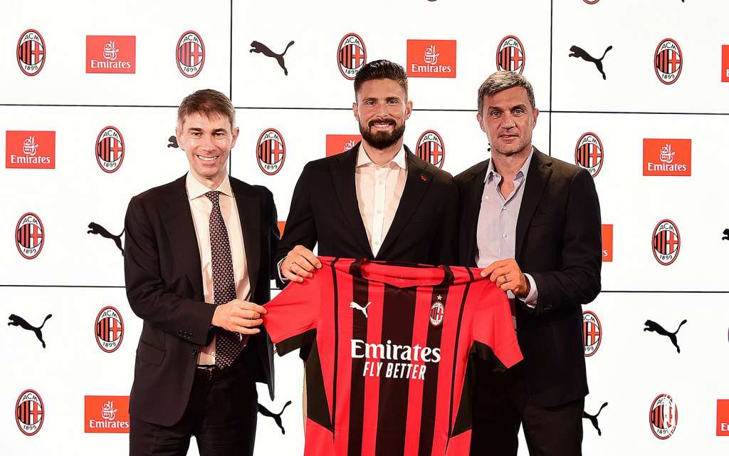 Milan anuncia a contratação do atacante campeão mundial com a França