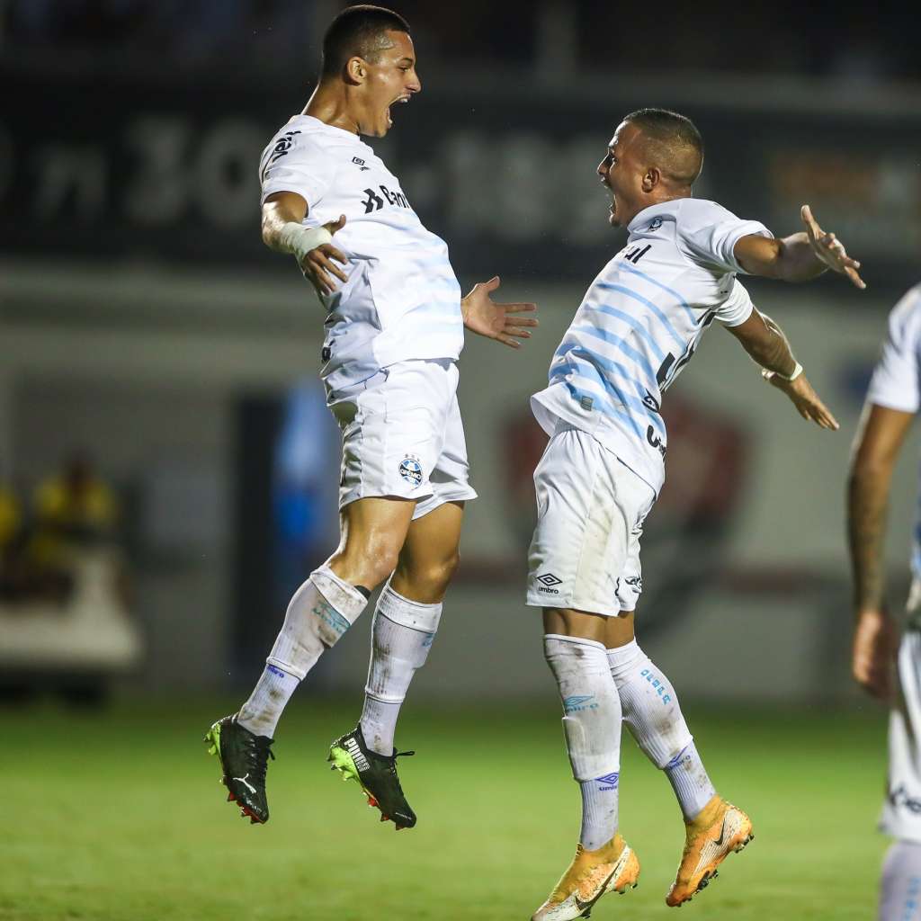 Diogo Barbosa comemora 1º gol pelo Grêmio e enaltece vantagem nas oitavas  da Copa do Brasil