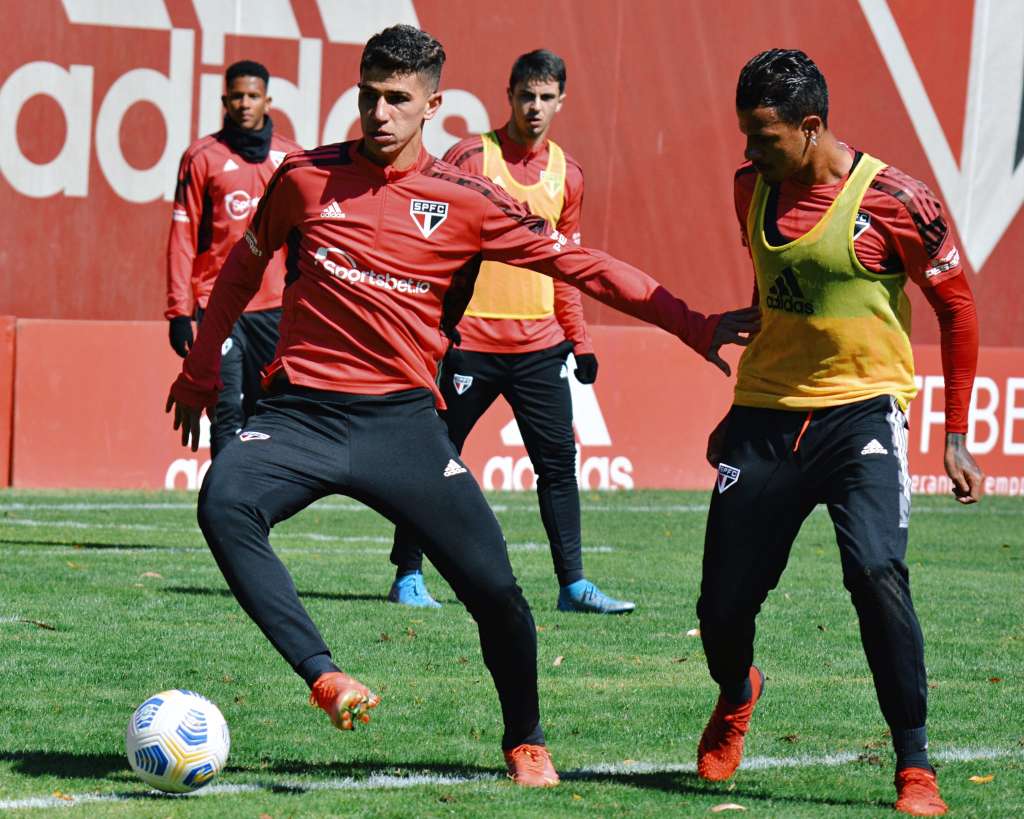 Herói contra o Palmeiras no Paulistão, Luan está liberado para reforçar São Paulo