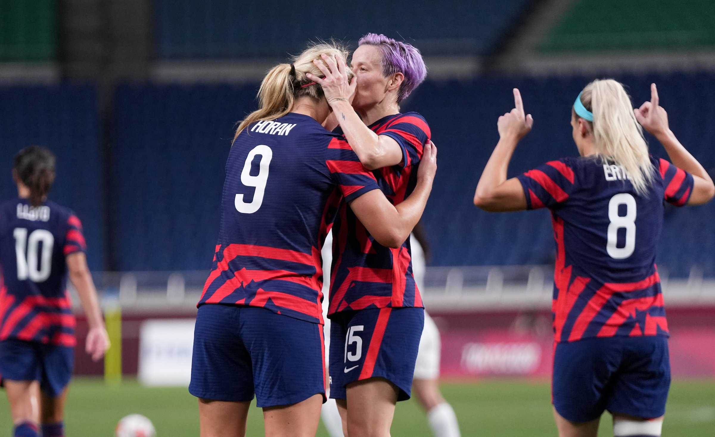 Em jogo de seis gols, Brasil e Holanda empatam no futebol feminino