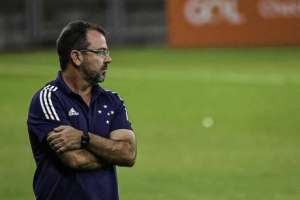 Fim do mistério! Botafogo anuncia ex-técnico do Cruzeiro para a Série B
