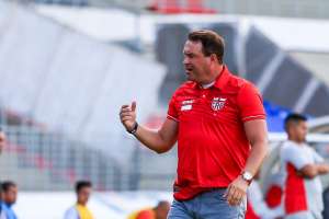 Série B: Londrina sonda ex-técnicos de Palmeiras e Santa Cruz