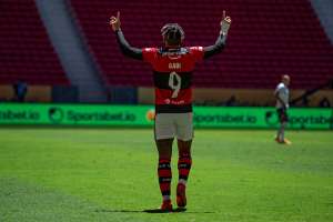 Vice com a Seleção, Gabigol é suspenso pelo Flamengo e não enfrenta a Chapecoense