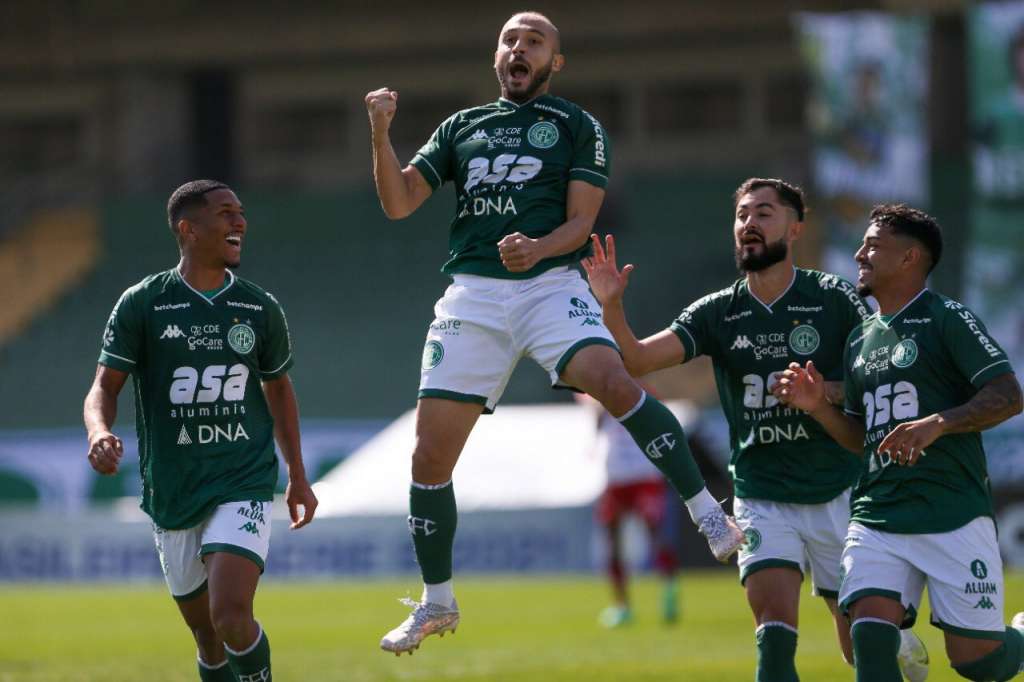 Régis, do Guarani, marca dois e encosta no artilheiro da Série B; Confira aqui!