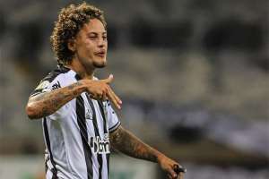 Guga pode deixar Atlético-MG para jogar no Vasco em 2023