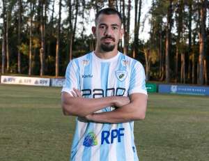 Série B: Londrina reforça setor defensivo com zagueiro ex-Vila Nova
