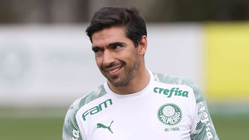 Abel revela que recusou oferta milionária porque ‘Palmeiras é estilo de vida’