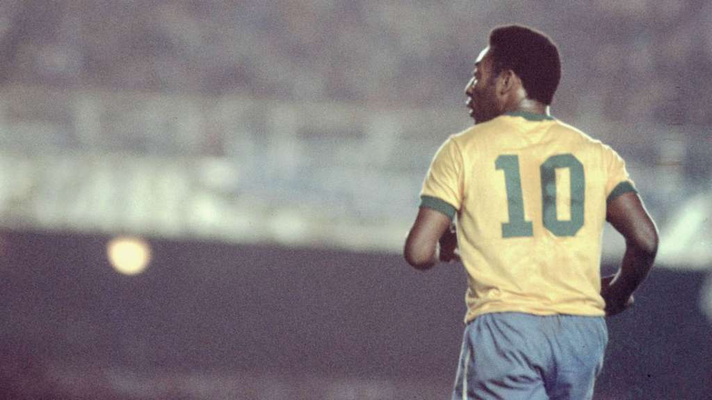 Triste adeus de Pelé à seleção brasileira completa 50 anos