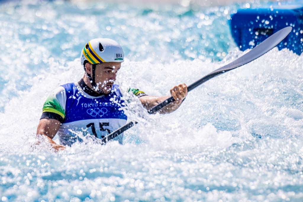 Olimpíadas: Pepê Gonçalves leva 3 penalidades e fica fora da final da canoagem em Tóquio