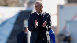 Macron pede Zidane como técnico do PSG: 'Quero ele para promover a França'